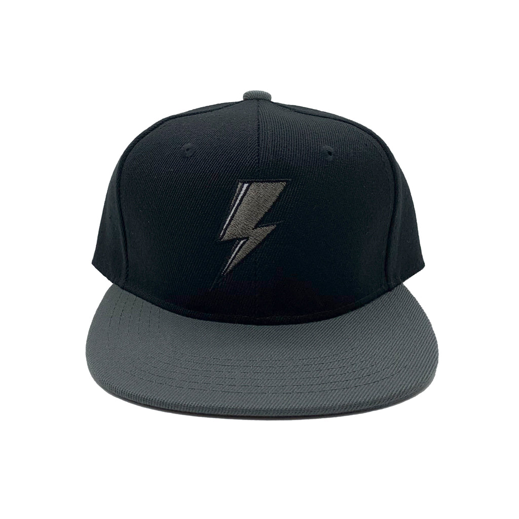 SVOLTA Lightning Bolt Snapback Hat in Black and Grey - Kids